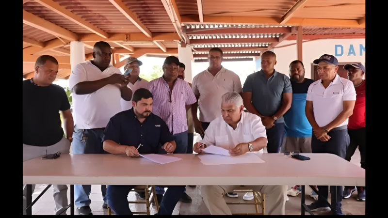 “Organizaciones pesqueras apoyan a Mulino tras firmar de acuerdo en Veracruz, Arraiján”