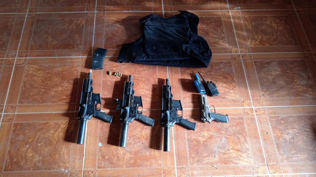Mediante allanamientos policía ubica armas de grueso en Cativá