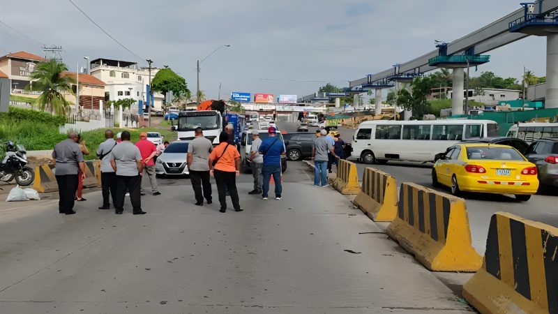 Conductores de buses en Arraiján dan ultimátun al IDAAN y exigen una solución urgente