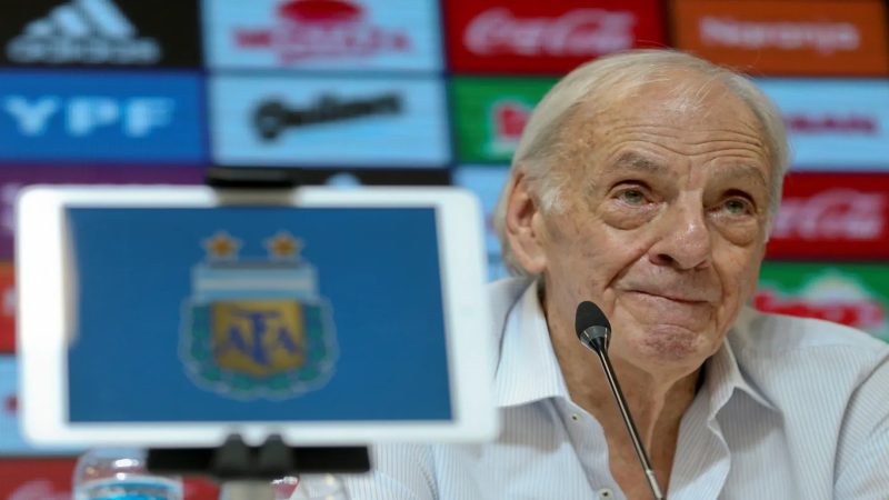 Murió César Luis Menotti, primer técnico campeón del mundo que tuvo Argentina